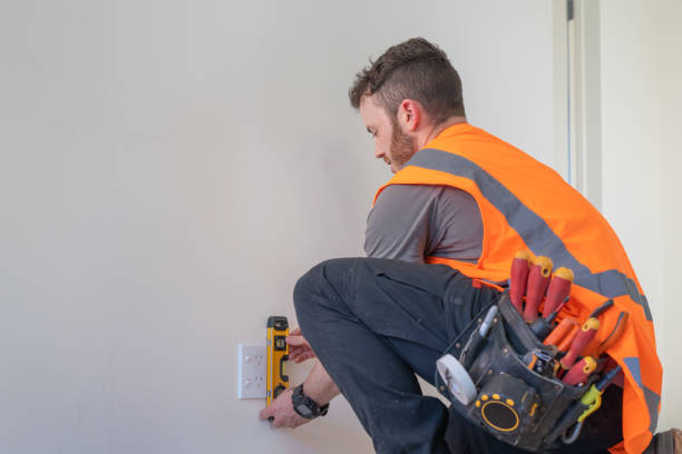 Best Affordable Emergency Electrician  in Pineville, KY